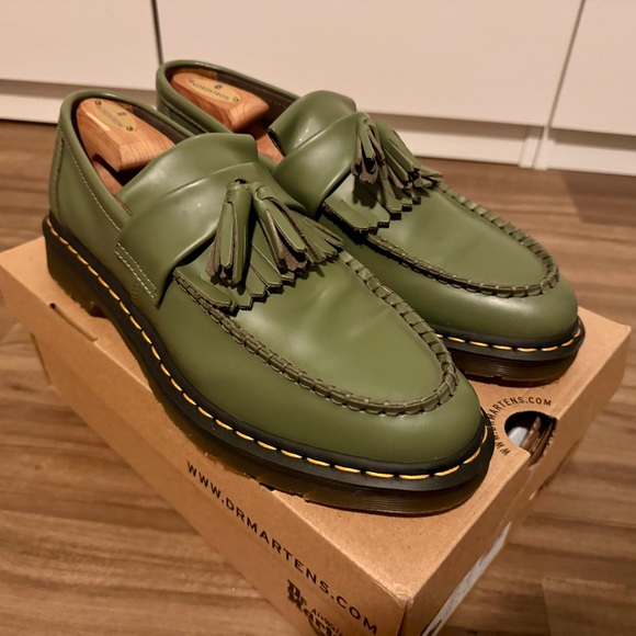 Dr. Martens Other - Dr. Doc Martens Adrian loafers